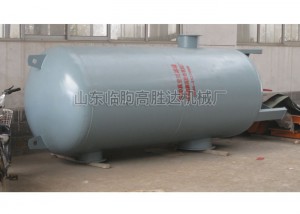 穩壓濾氣罐.