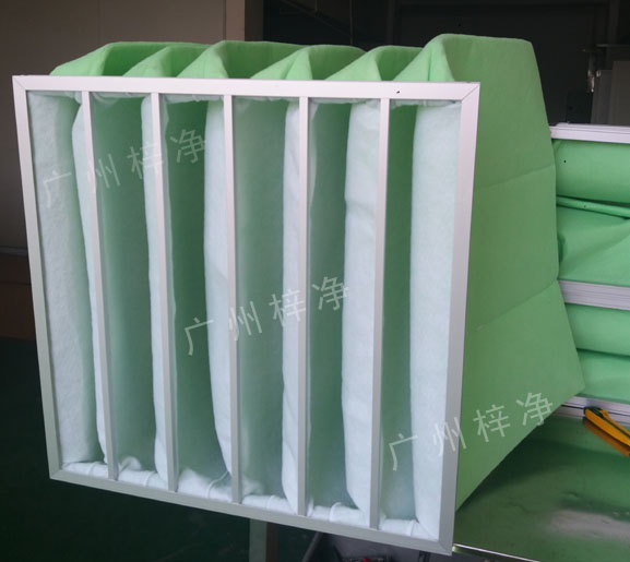 過(guò)濾棉袋式初效過(guò)濾器具有風(fēng)量大、阻力低、容塵量大特點(diǎn)。