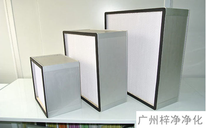 F-S有隔板中效空氣過濾器主要用于制藥、電子、食品廠房中潔凈/空調/通風系統(tǒng)的中級過濾。